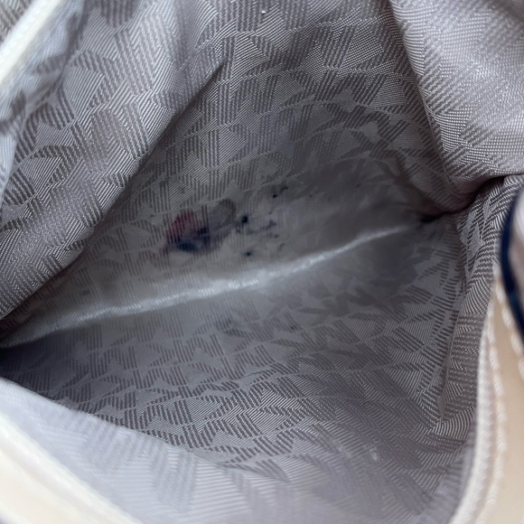 Michael Kors purse - Picture 6 of 7